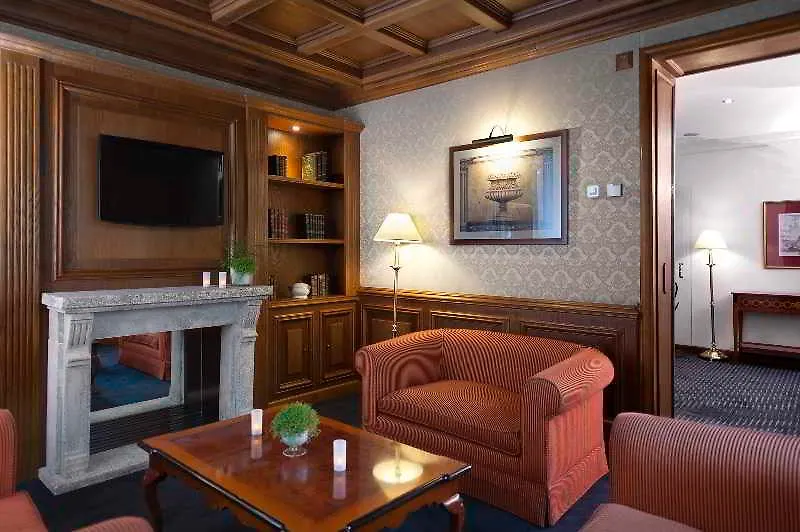 **** Hotel Melia Paris Champs Elysees Frankrijk