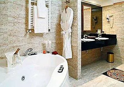 **** Отель Melia Paris Champs Elysees Франция